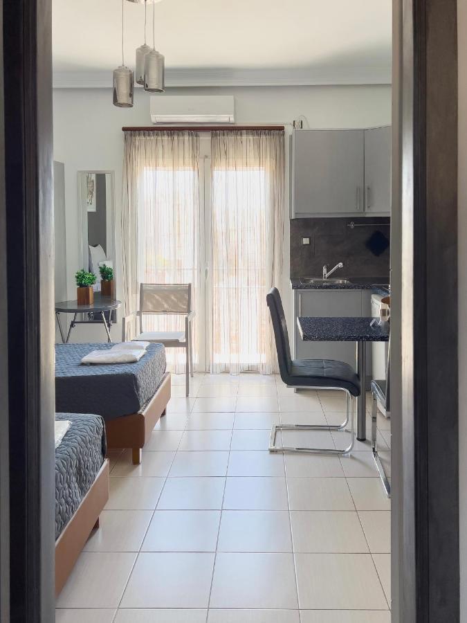 Nj Apartments Lavrion Exterior photo