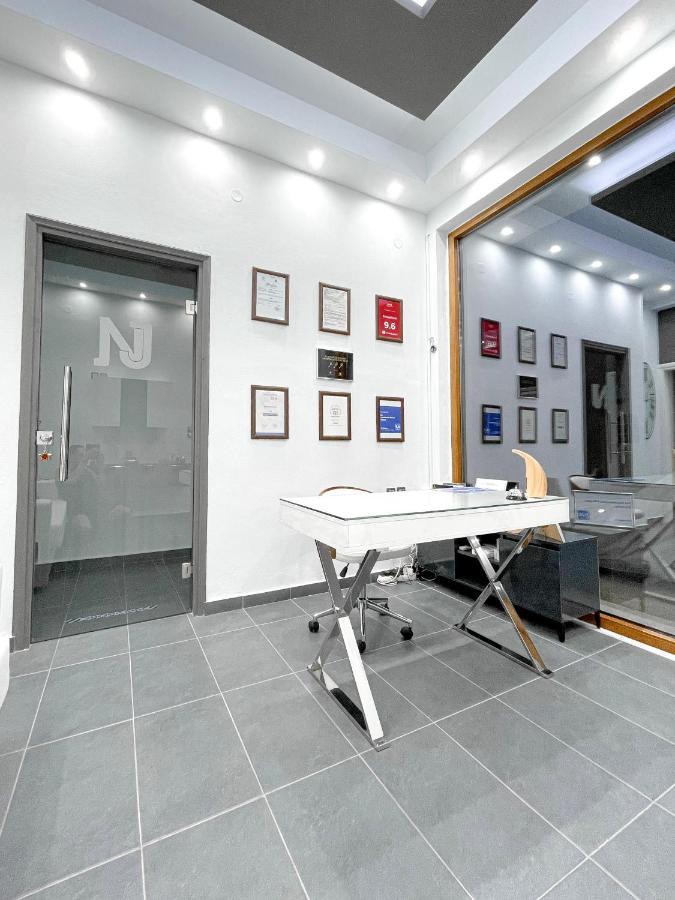 Nj Apartments Lavrion Exterior photo